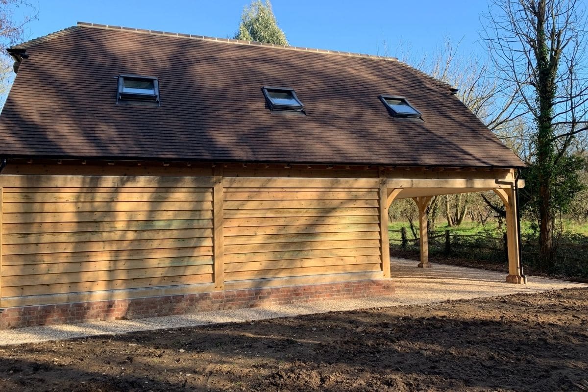 Oak building - barn garage