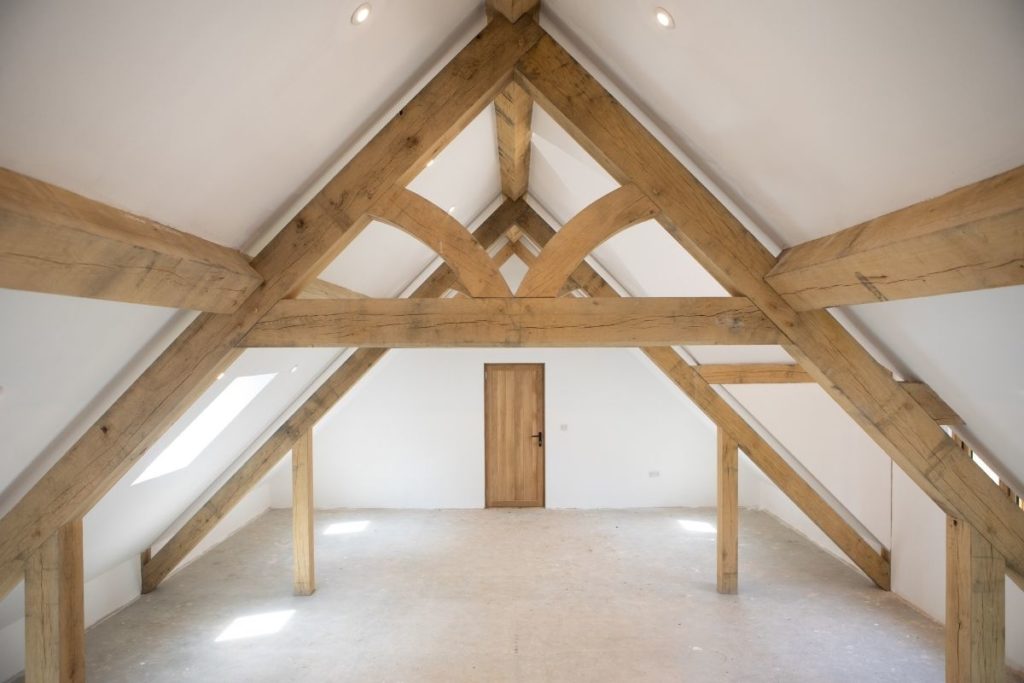 Double storey oak framed garage with home office space above